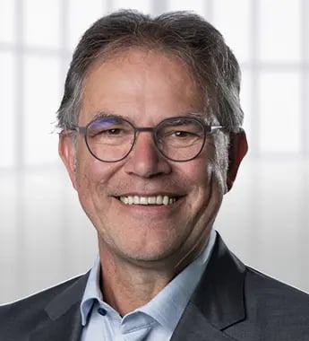 Dr. Christian Engel