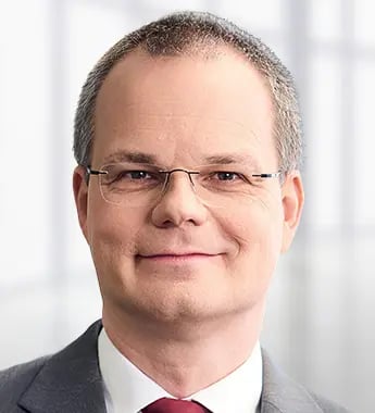 Dr. Frank Schlottmann