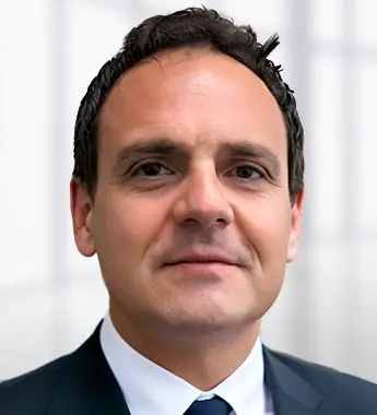 Gedeon-Emanuel_2024_345x380px