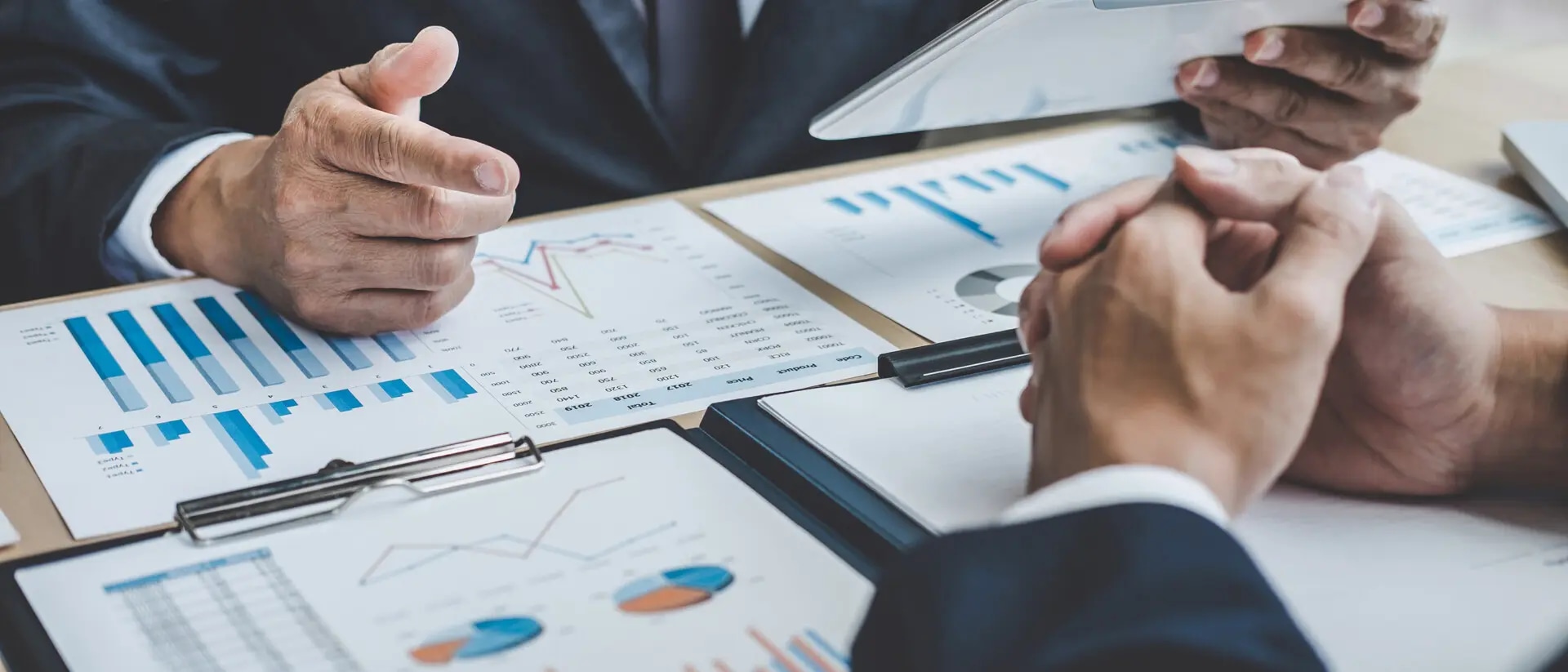 Zinsbuchsteuerung mit langlaufenden Benchmarks – Auswirkungen der aktuellen Marktentwicklungen