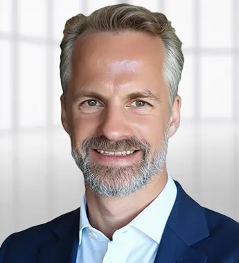 Sindram-Michael_345x380px