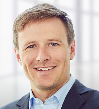 Dr. Fabian Eska
