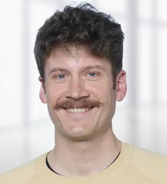 Kosiahn-Michael_345x380px