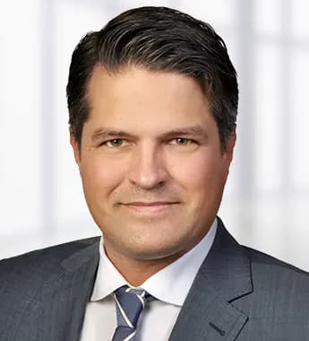 Sven Hallau