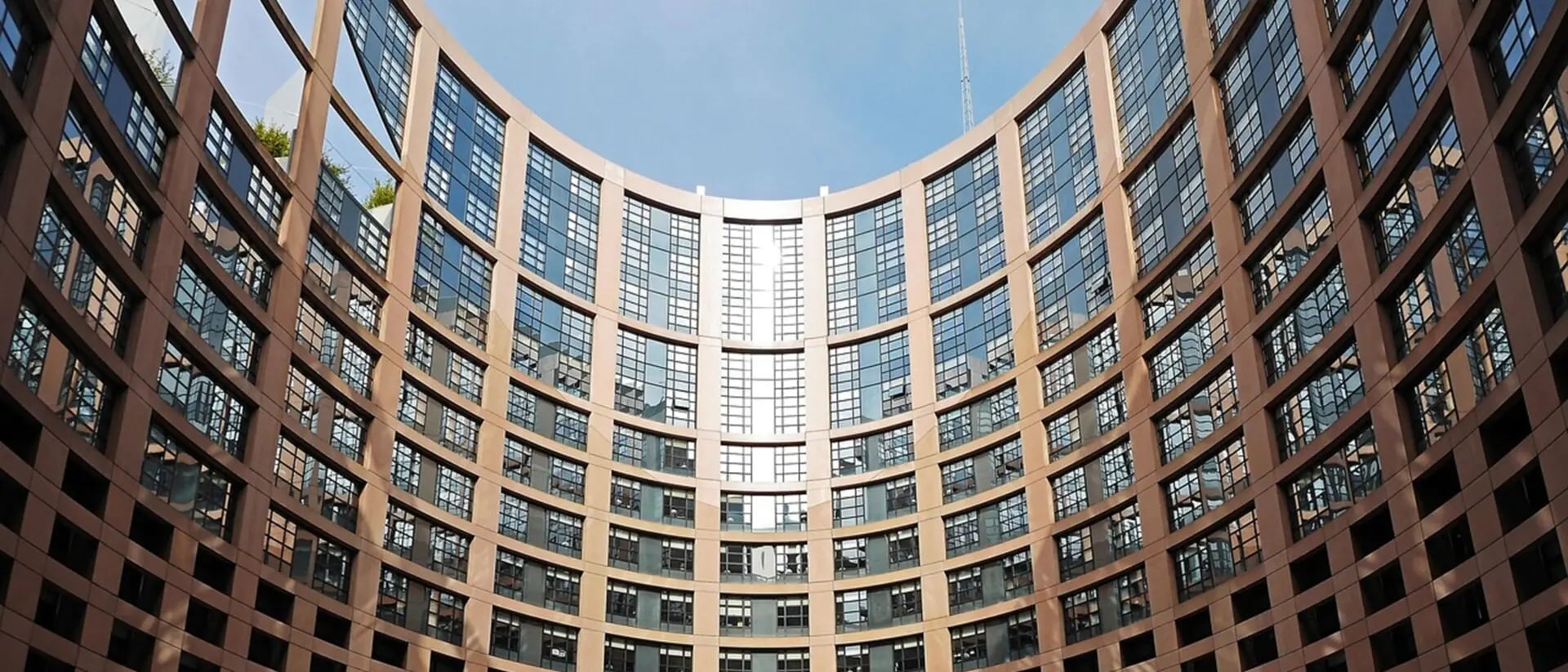 Konsultation der EBA-Leitlinien zur internen Governance (EBA/CP/2025/20)