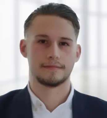 Dr. Frederic Voigt